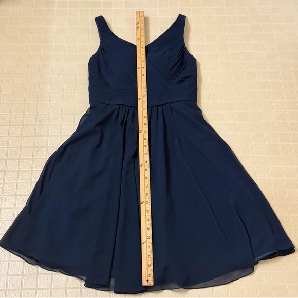 Azazie Grace Dark Navy
Bridesmaid Dresses - Picture 5 of 7